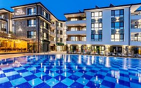 Natura All Seasons Boutique Hotel